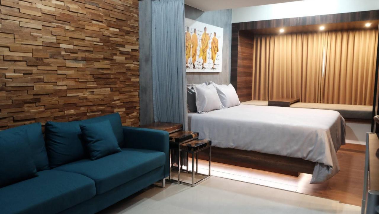 Lavenderbnb Room 2 At Uttara The Icon Apartment ジョグジャカルタ エクステリア 写真